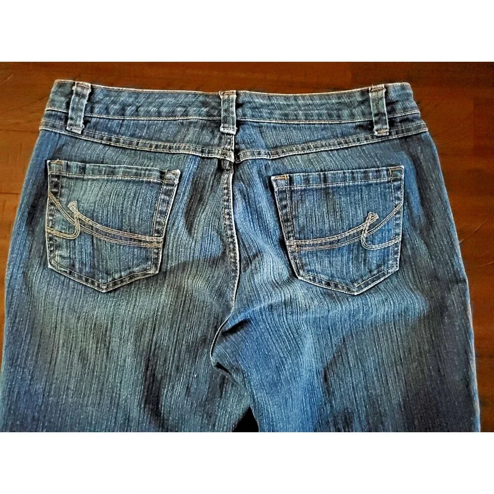 Nine West Women's Bootcut Stretch Blue Jeans - Size 8